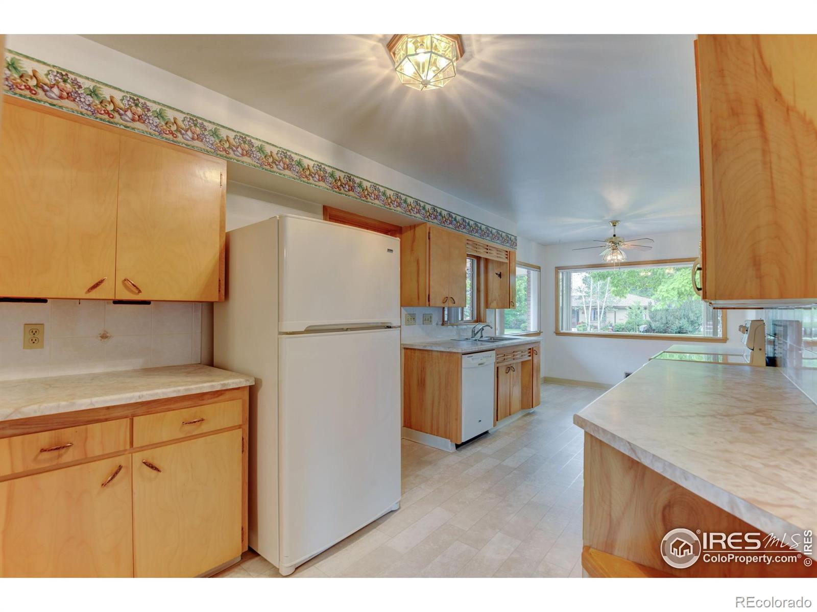 MLS Image #10 for 1217  cimmeron drive,loveland, Colorado