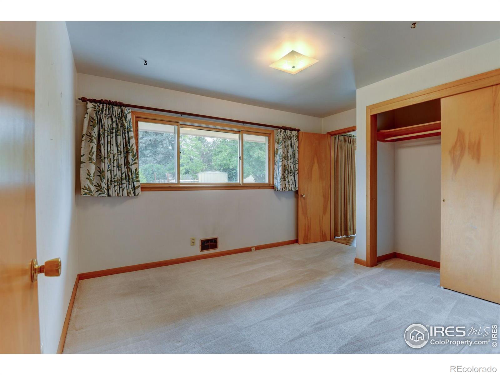 MLS Image #15 for 1217  cimmeron drive,loveland, Colorado