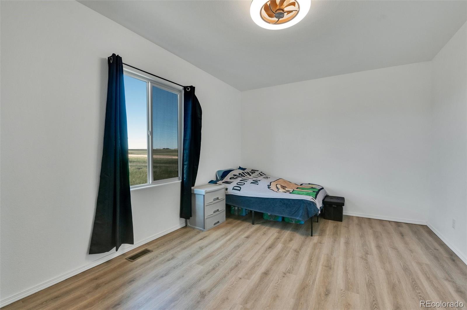 MLS Image #10 for 905  engleby drive,colorado springs, Colorado