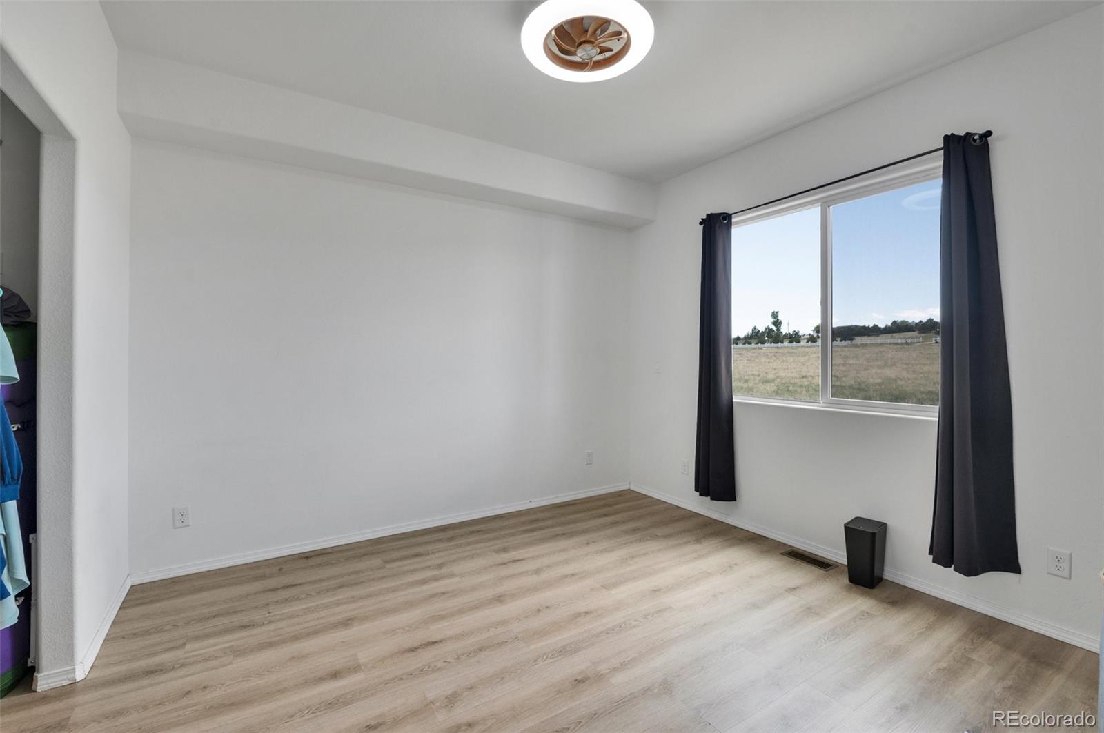 MLS Image #13 for 905  engleby drive,colorado springs, Colorado