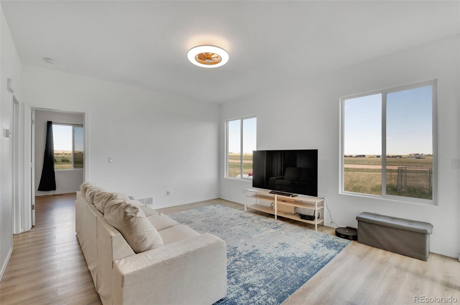 MLS Image #7 for 905  engleby drive,colorado springs, Colorado