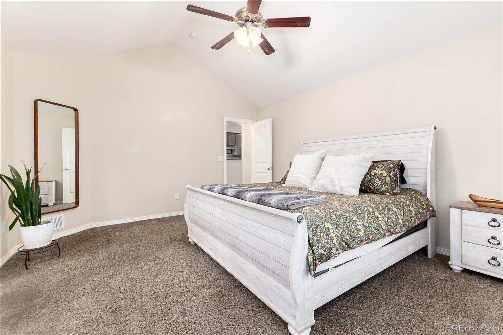 MLS Image #12 for 2746  stallion way,mead, Colorado