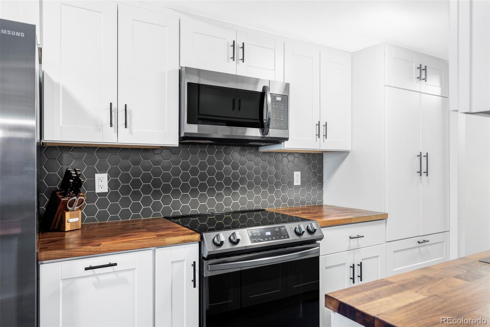 MLS Image #11 for 6400 s dayton street,englewood, Colorado