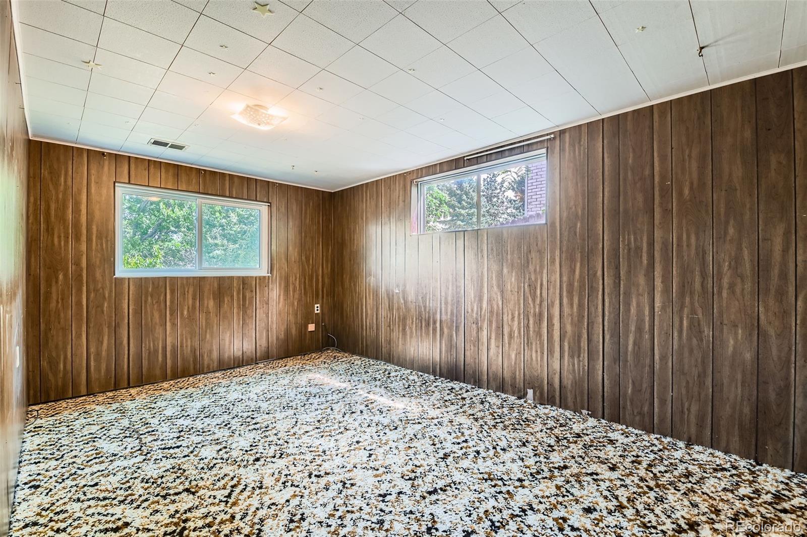 MLS Image #20 for 2122 s yank way,lakewood, Colorado