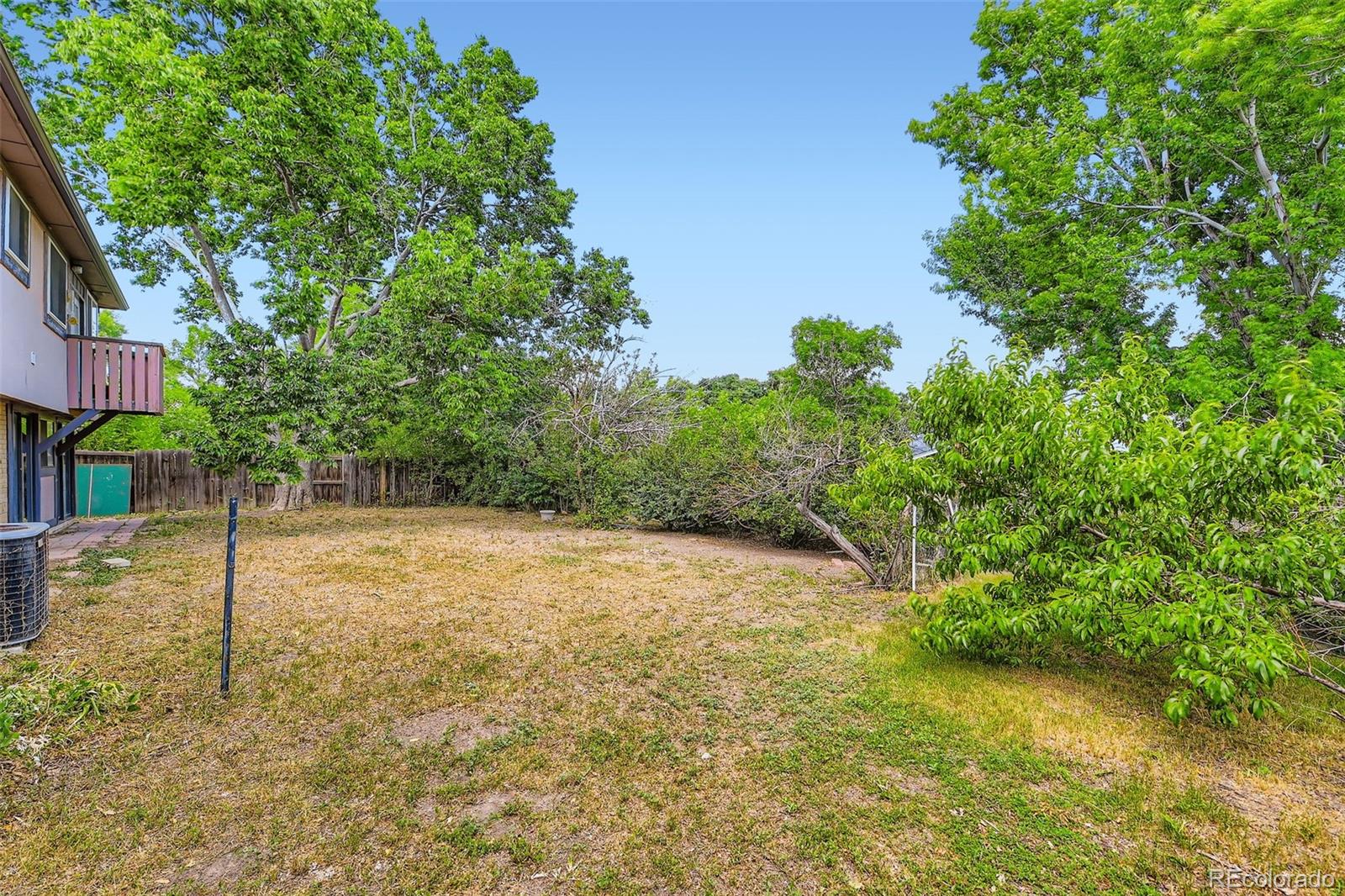 MLS Image #27 for 2122 s yank way,lakewood, Colorado