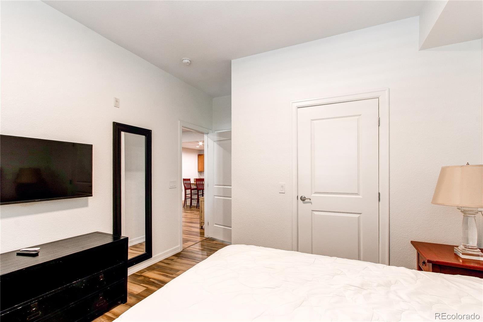 MLS Image #18 for 2200 s university boulevard,denver, Colorado