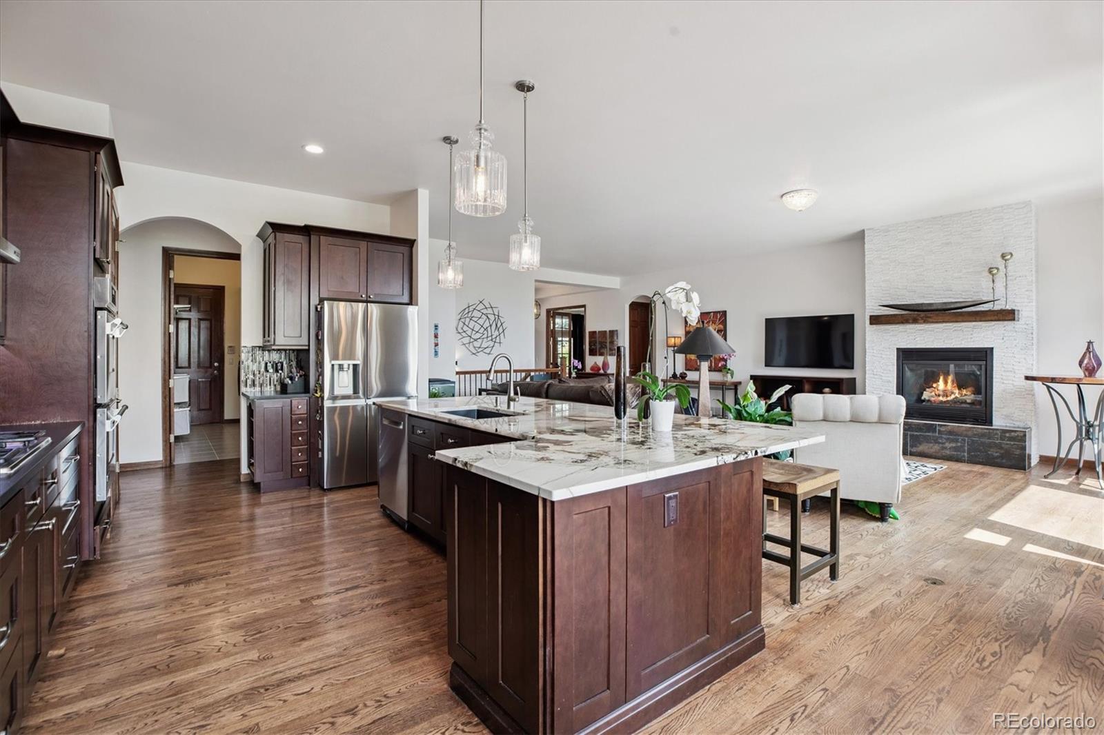 MLS Image #11 for 2587 s harlan court,lakewood, Colorado