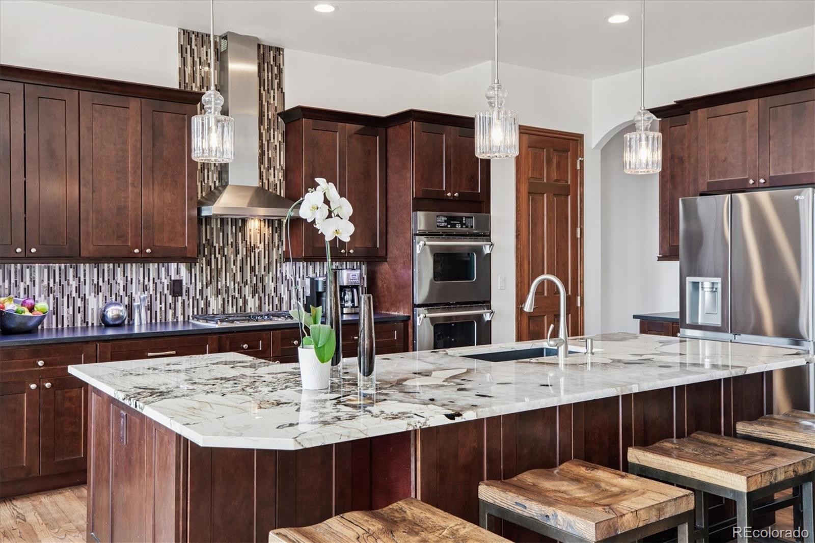 MLS Image #12 for 2587 s harlan court,lakewood, Colorado