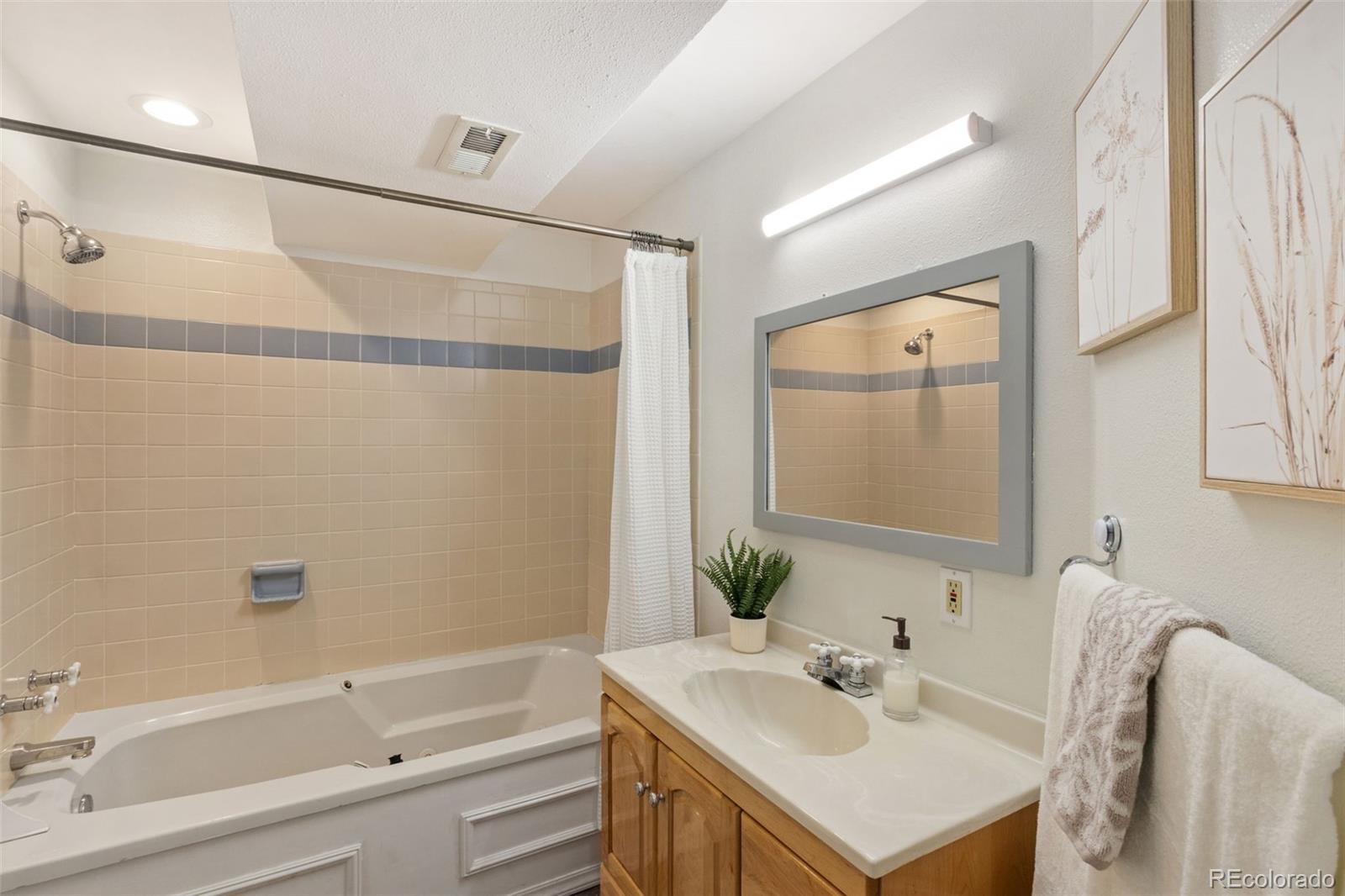 MLS Image #21 for 3615  birnamwood drive,colorado springs, Colorado