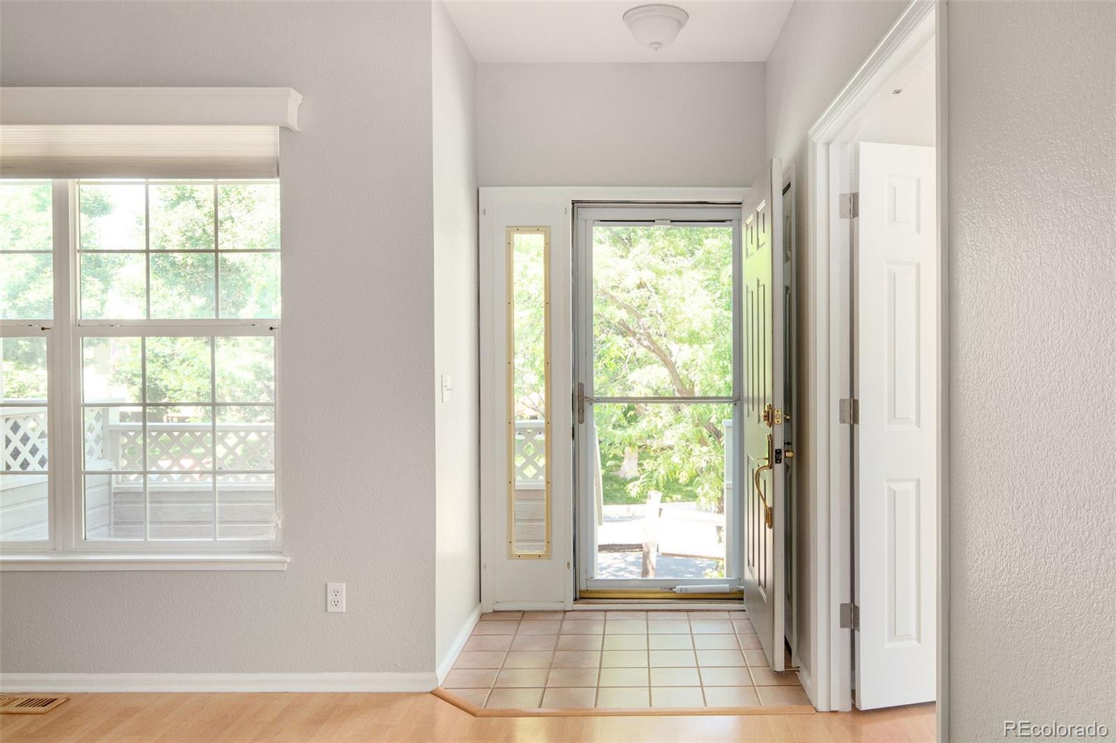 MLS Image #10 for 322 w jamison place,littleton, Colorado