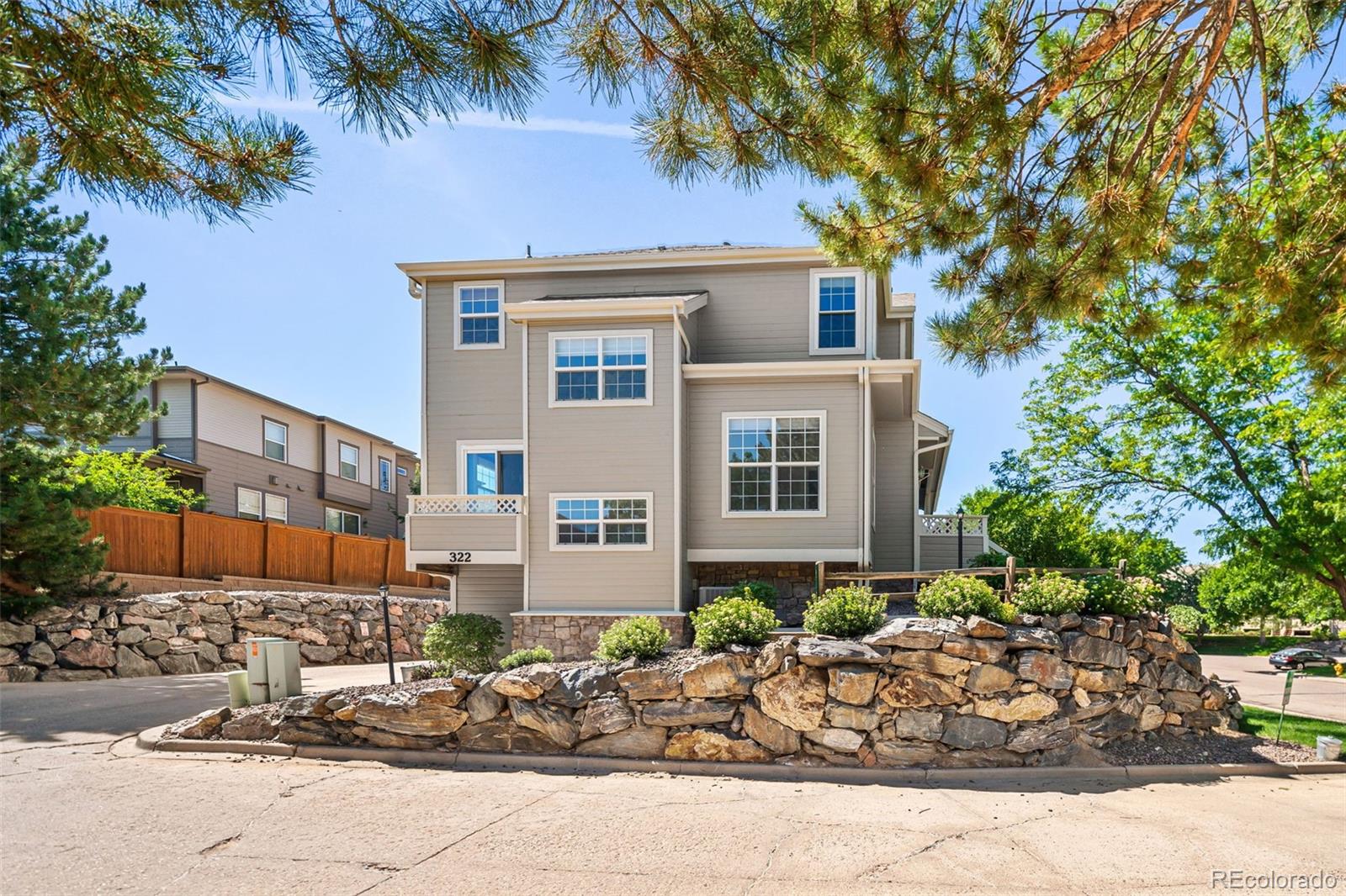 MLS Image #2 for 322 w jamison place,littleton, Colorado