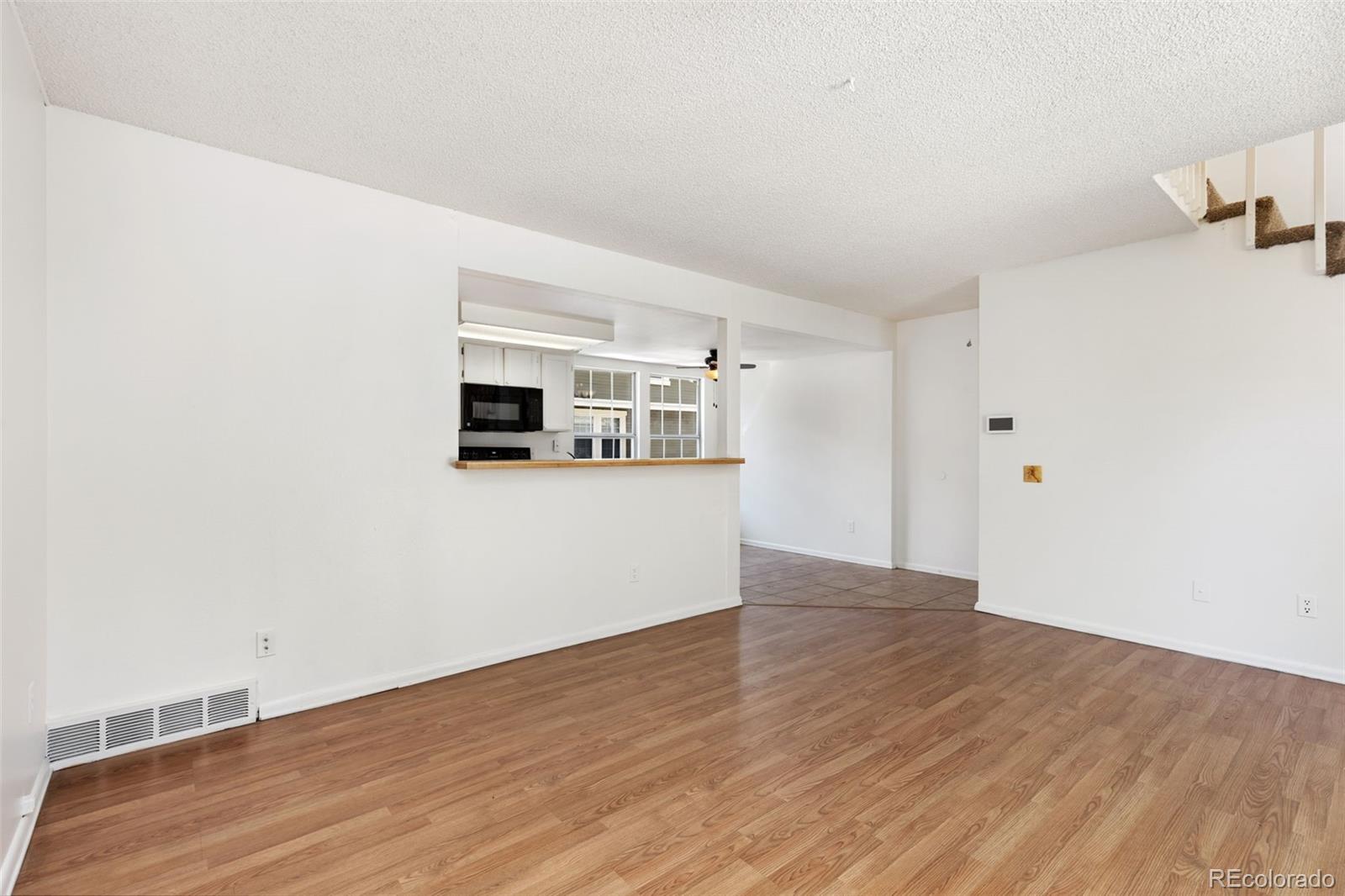MLS Image #2 for 2013 s helena street b,aurora, Colorado