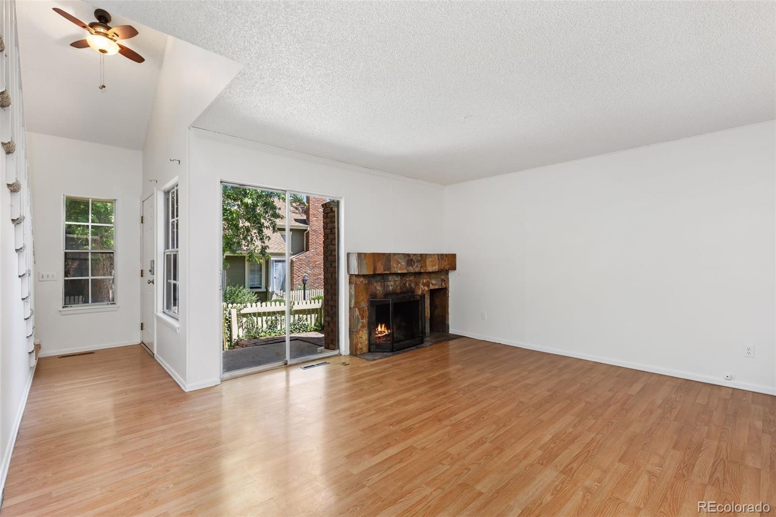 MLS Image #4 for 2013 s helena street b,aurora, Colorado