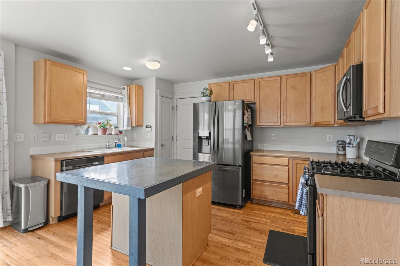 MLS Image #10 for 9272 e 108th avenue,commerce city, Colorado
