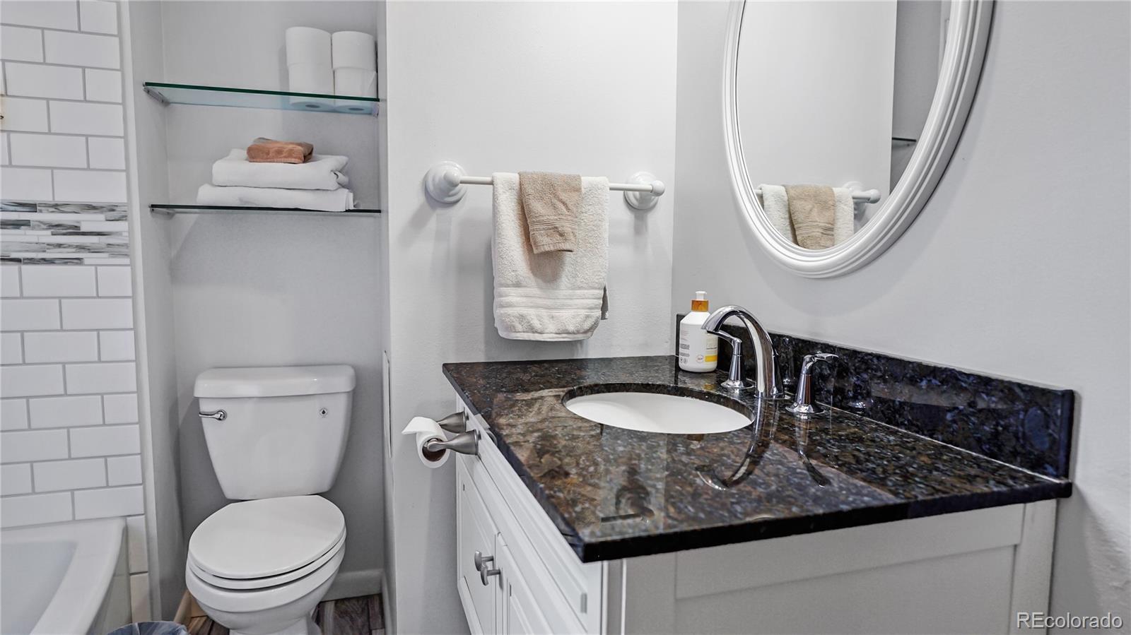 MLS Image #8 for 3661 e orchard road,centennial, Colorado
