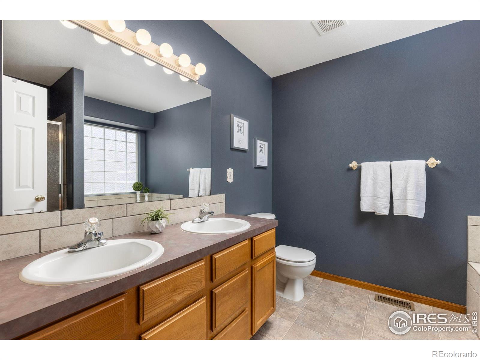 MLS Image #17 for 1854  chesapeake circle,johnstown, Colorado
