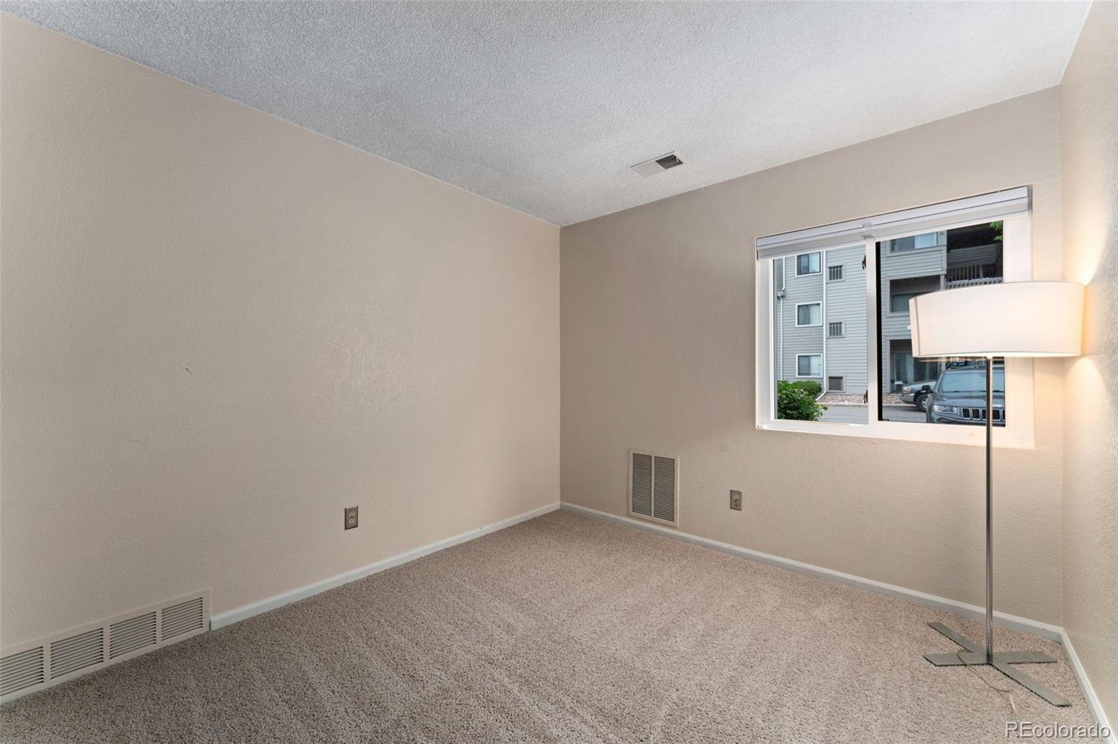 MLS Image #10 for 3600 s pierce street,denver, Colorado