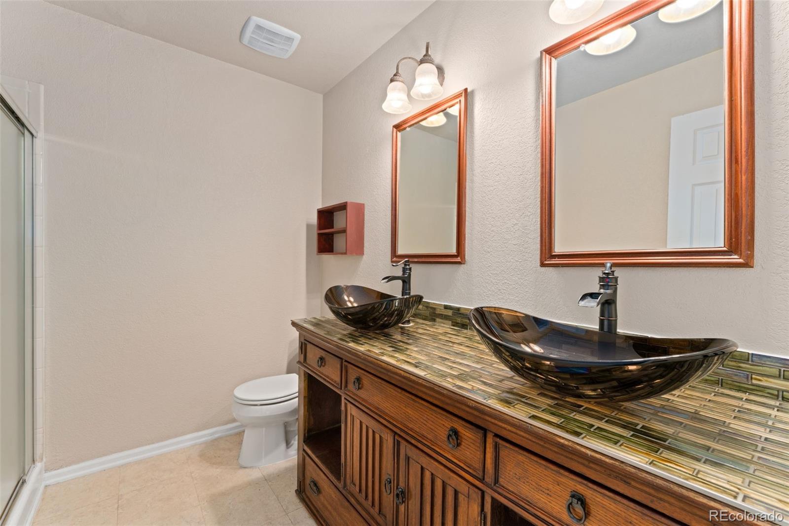 MLS Image #13 for 3600 s pierce street,denver, Colorado