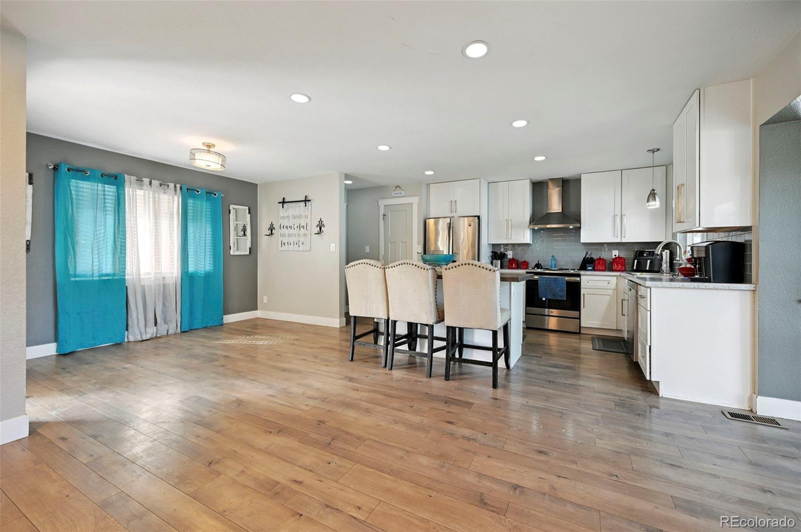 MLS Image #12 for 3340  afternoon circle,colorado springs, Colorado