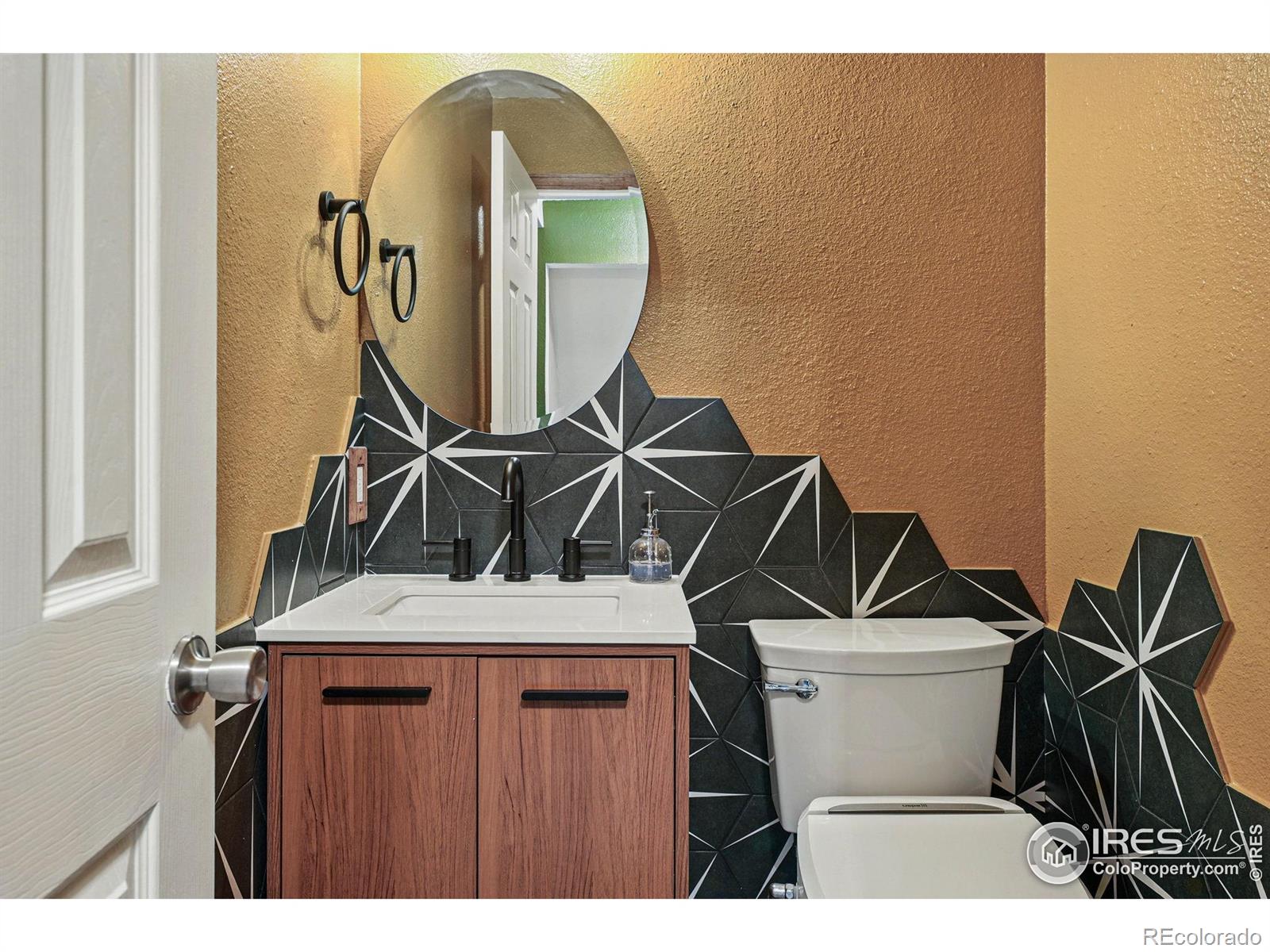 MLS Image #16 for 3593 s gibralter circle,aurora, Colorado