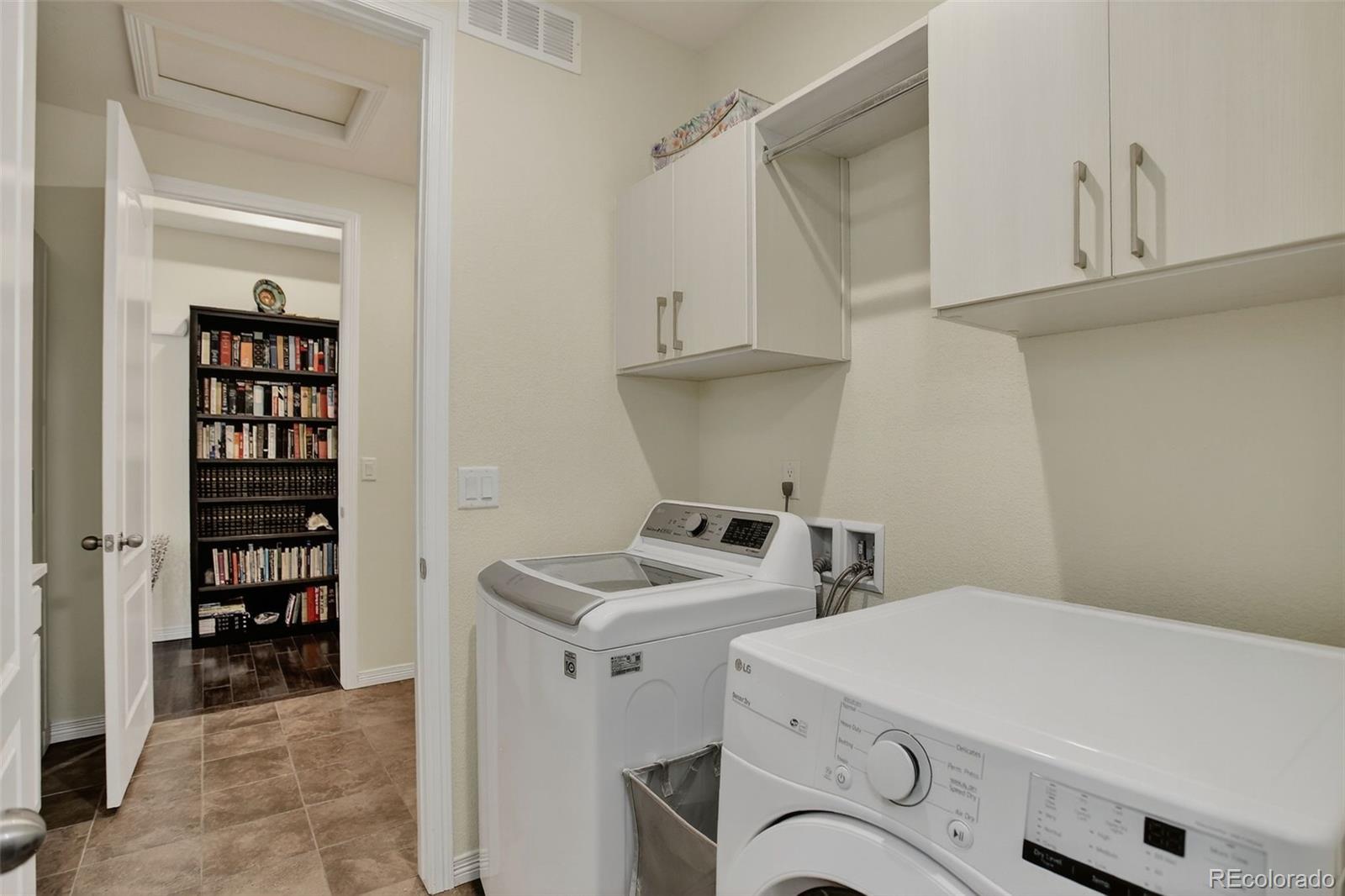 MLS Image #36 for 14723  ulster loop,thornton, Colorado