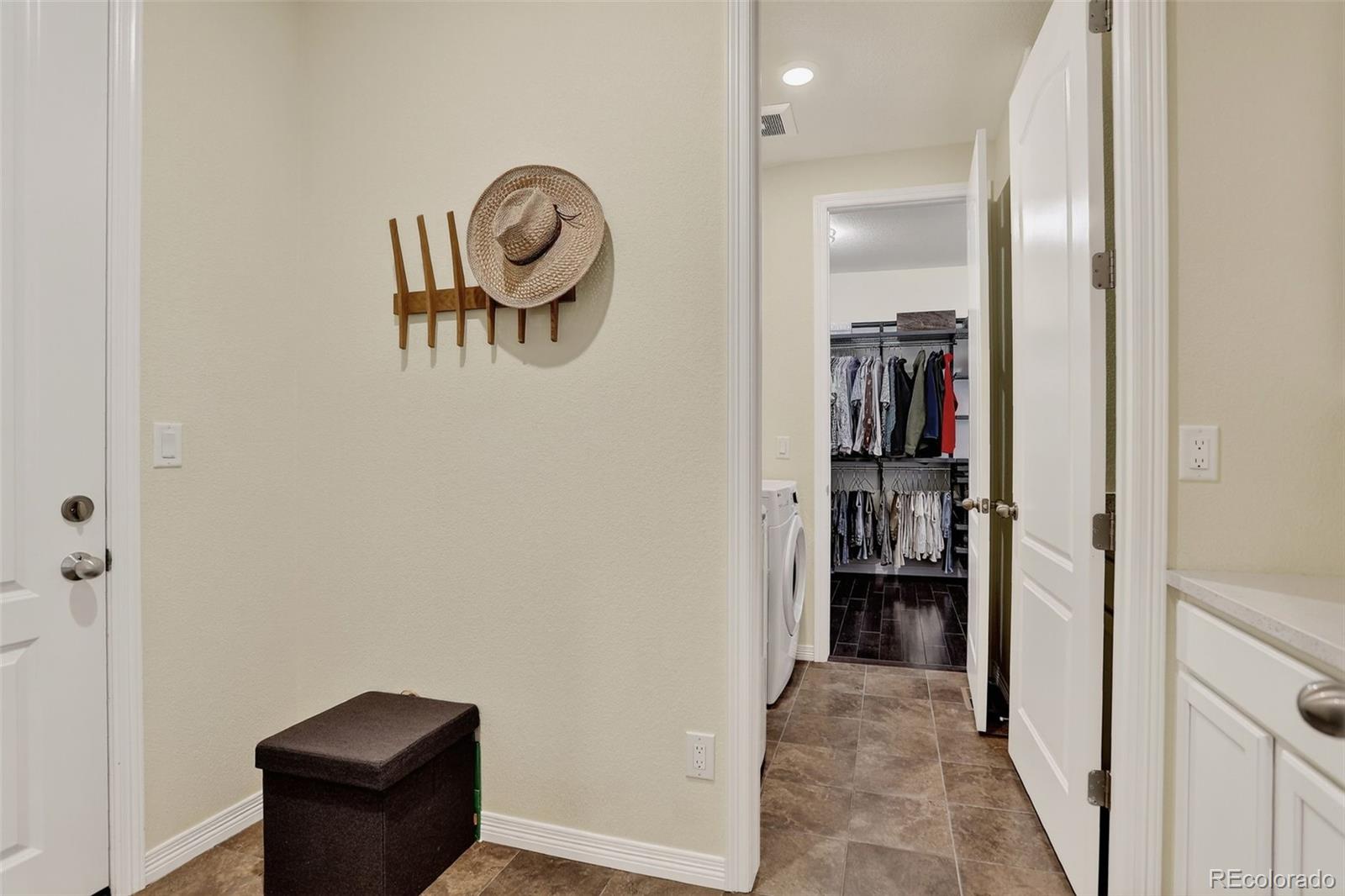 MLS Image #37 for 14723  ulster loop,thornton, Colorado