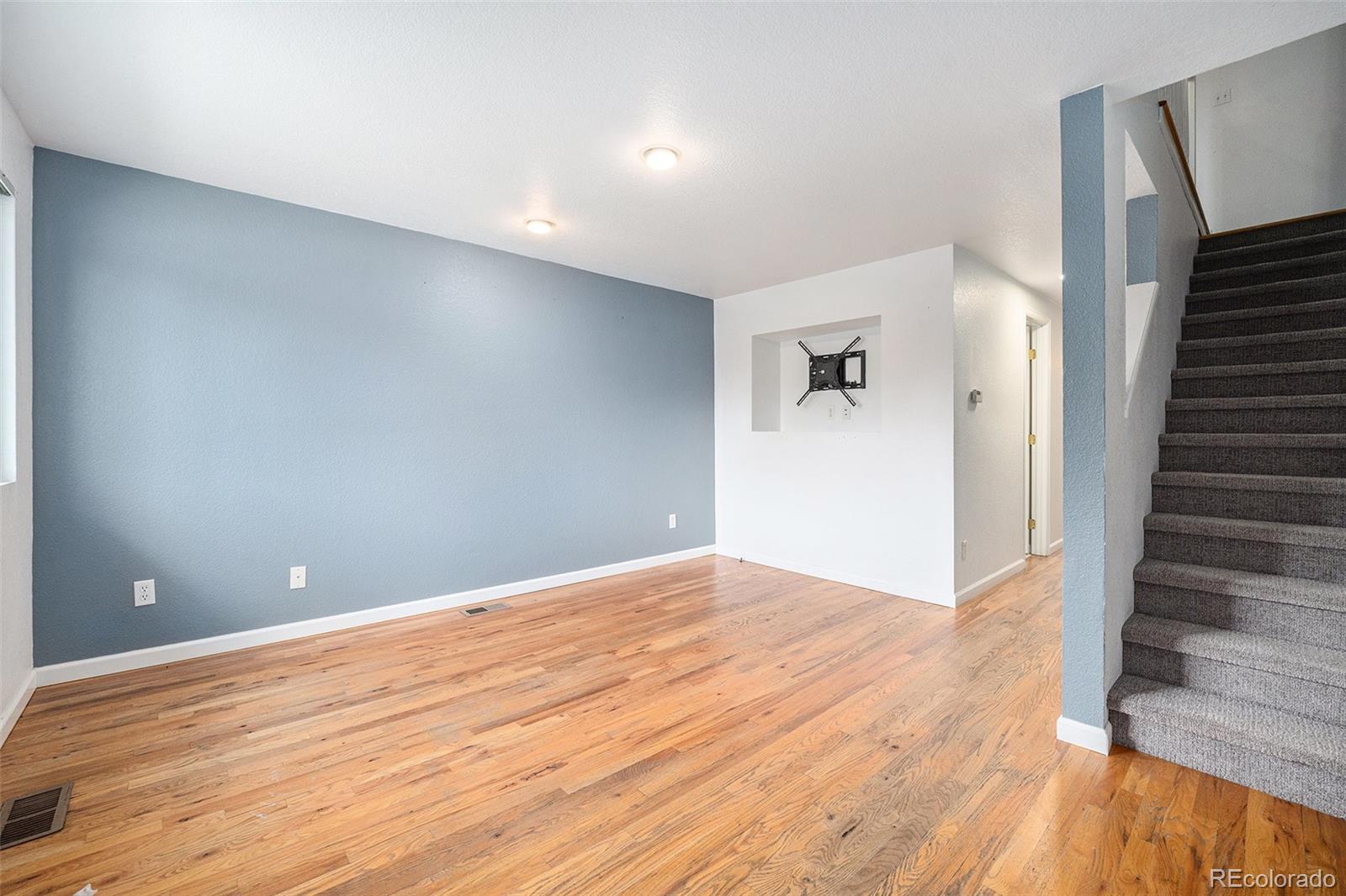 MLS Image #2 for 6920 w 48th avenue,wheat ridge, Colorado