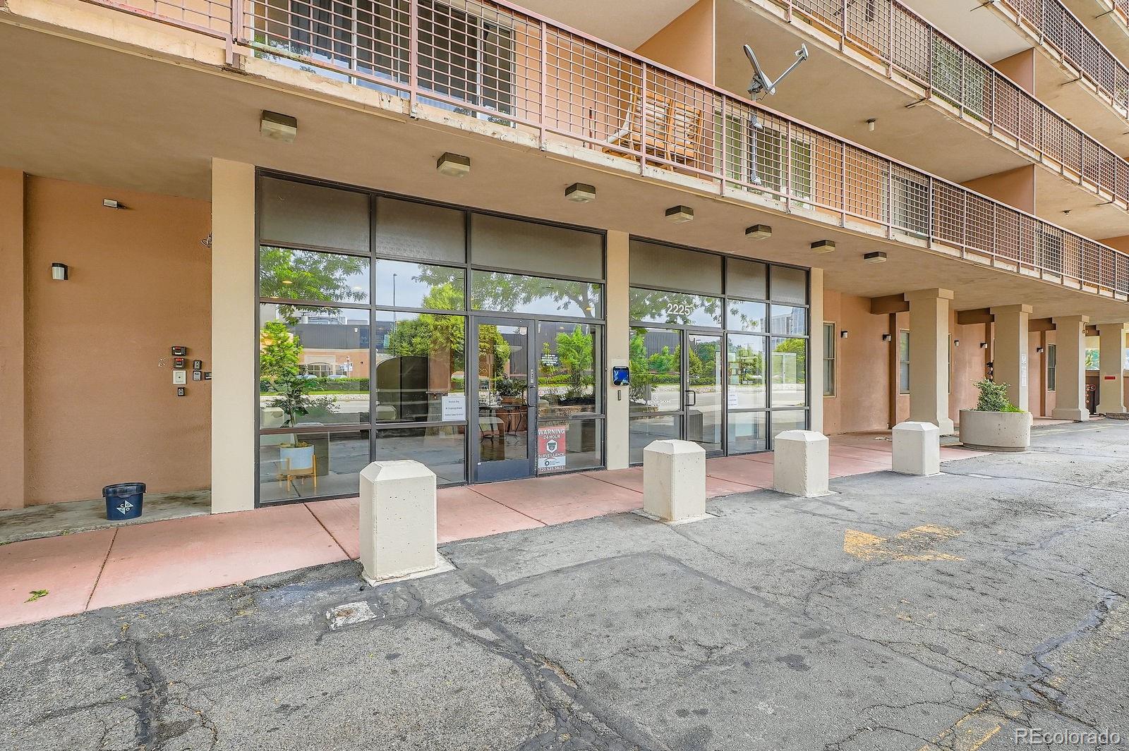 MLS Image #9 for 2225  buchtel boulevard,denver, Colorado