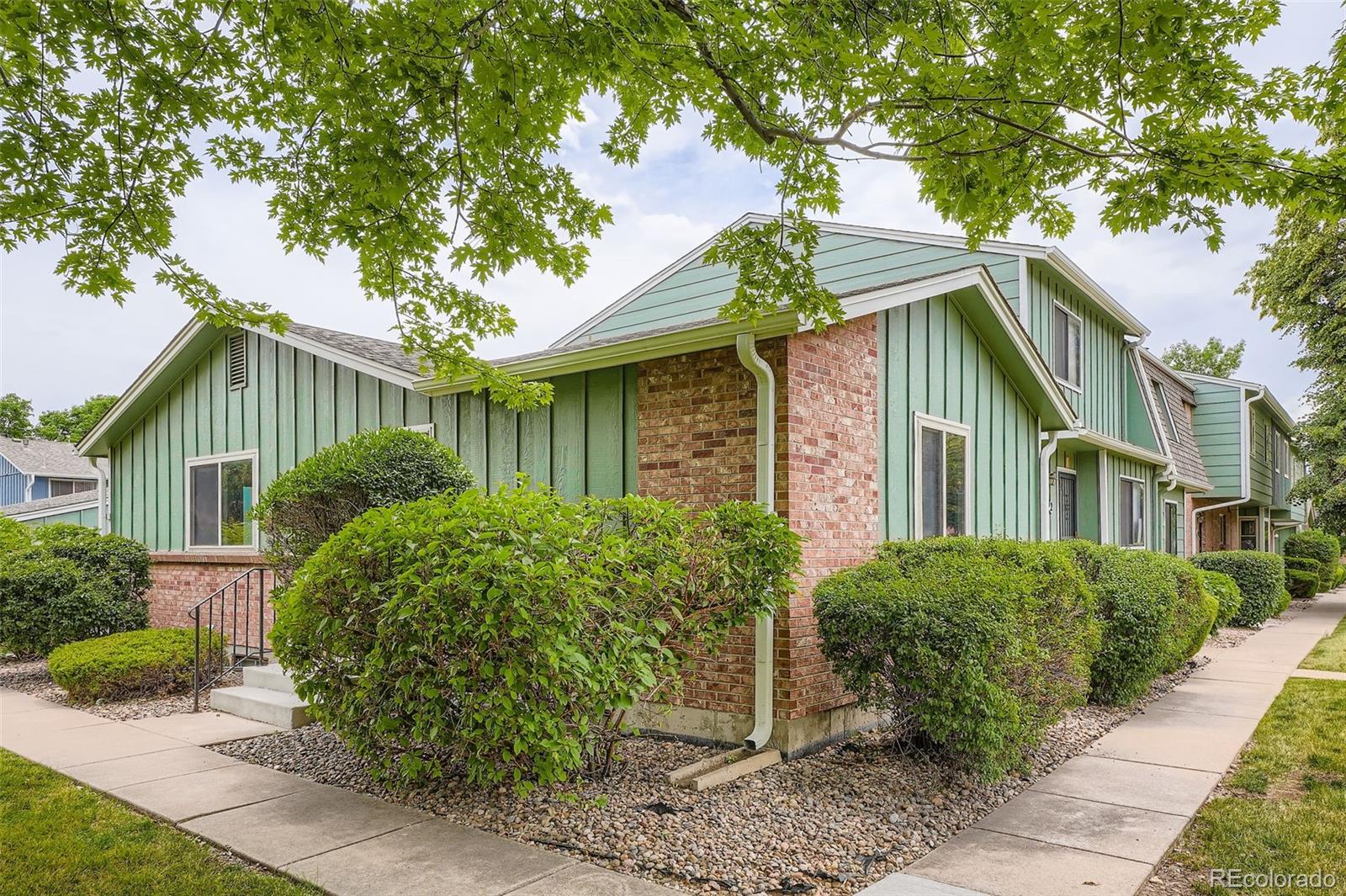 MLS Image #2 for 400 s balsam street,lakewood, Colorado