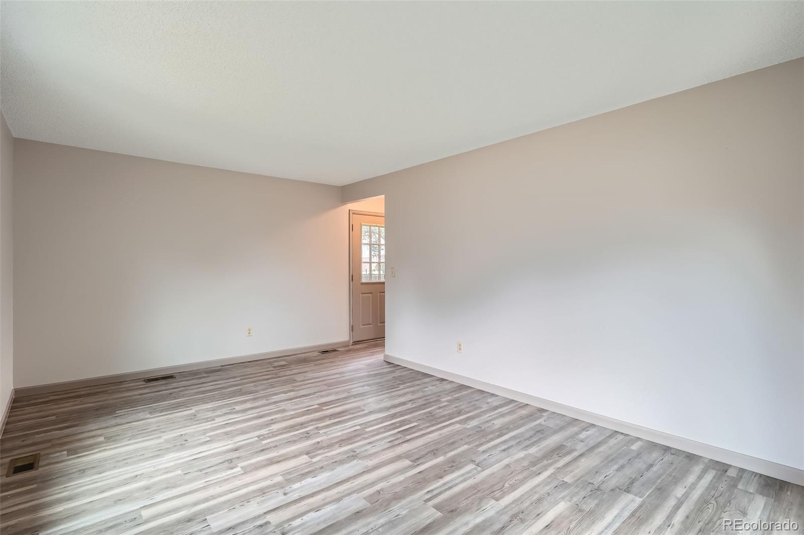 MLS Image #7 for 400 s balsam street,lakewood, Colorado