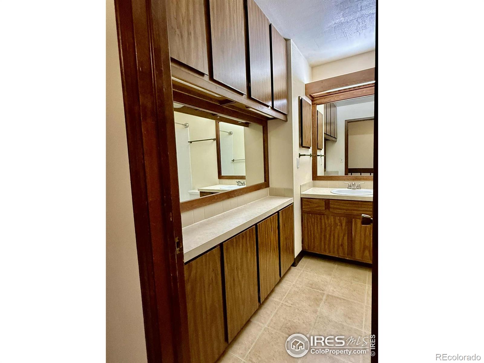 MLS Image #18 for 1325  birch street,fort collins, Colorado
