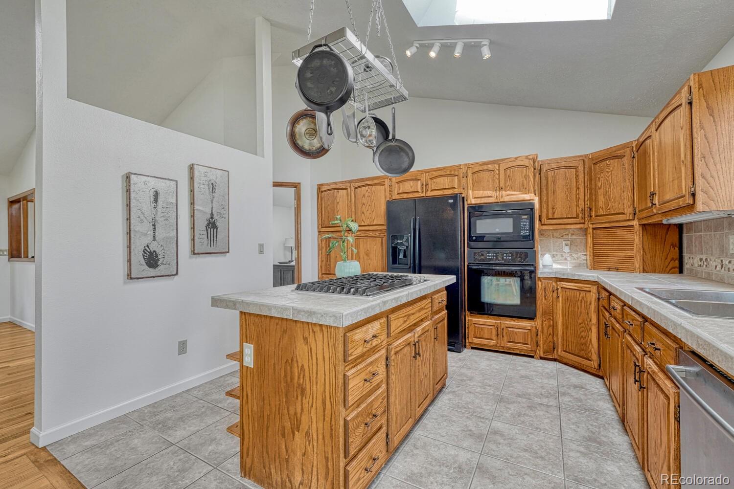 MLS Image #10 for 12475  hereford way,colorado springs, Colorado