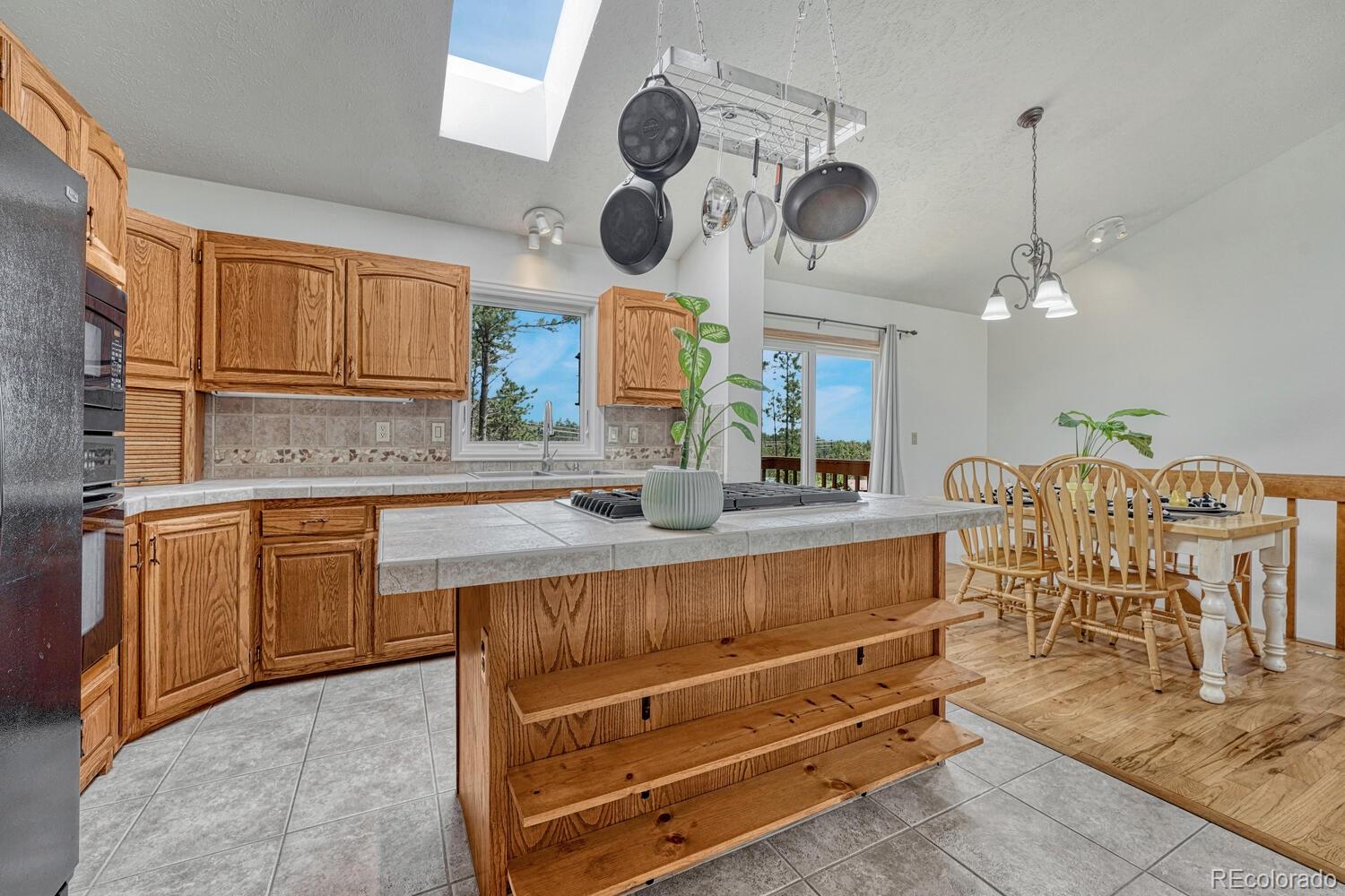 MLS Image #11 for 12475  hereford way,colorado springs, Colorado