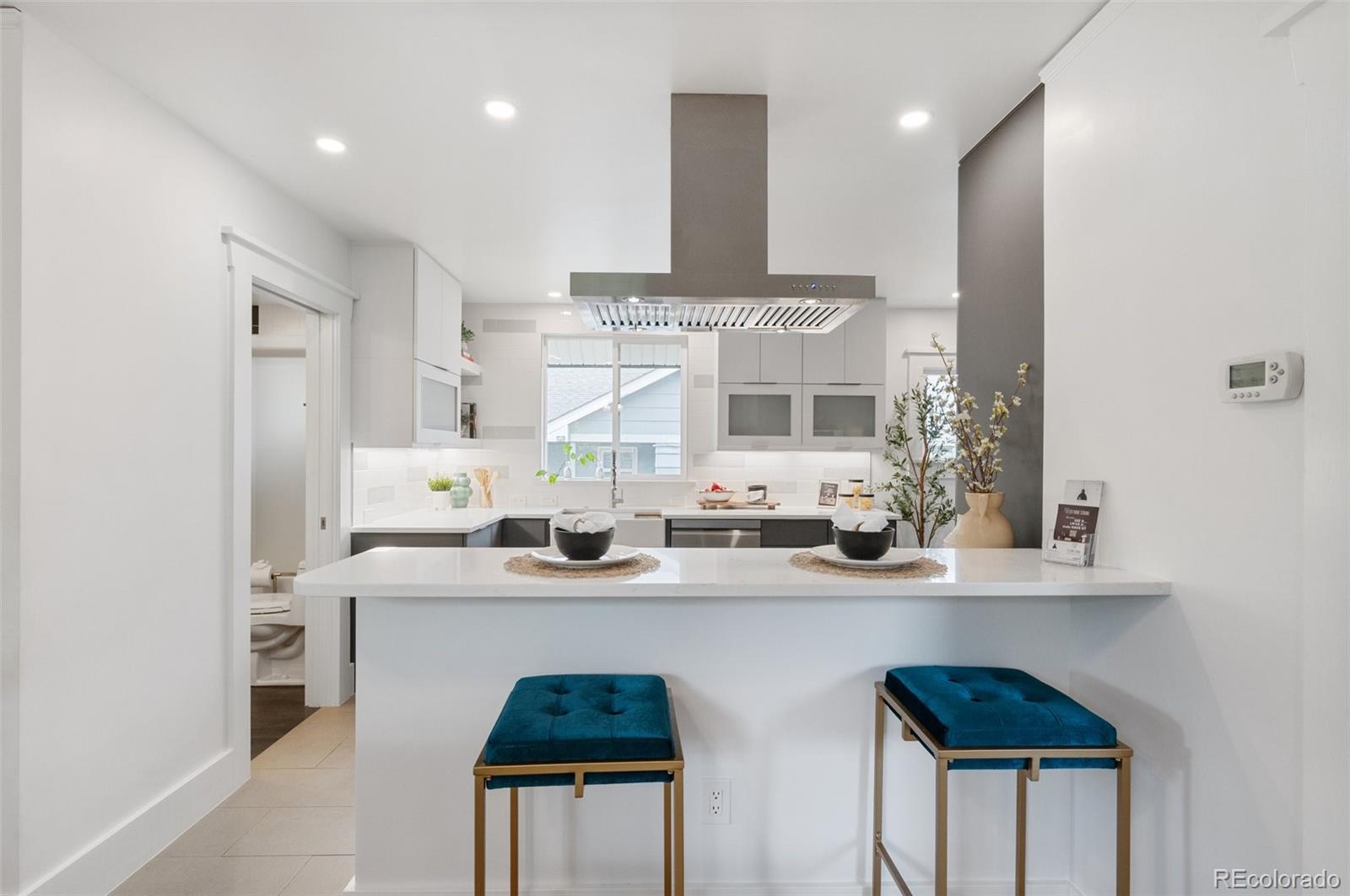 MLS Image #7 for 3052 s logan street,englewood, Colorado