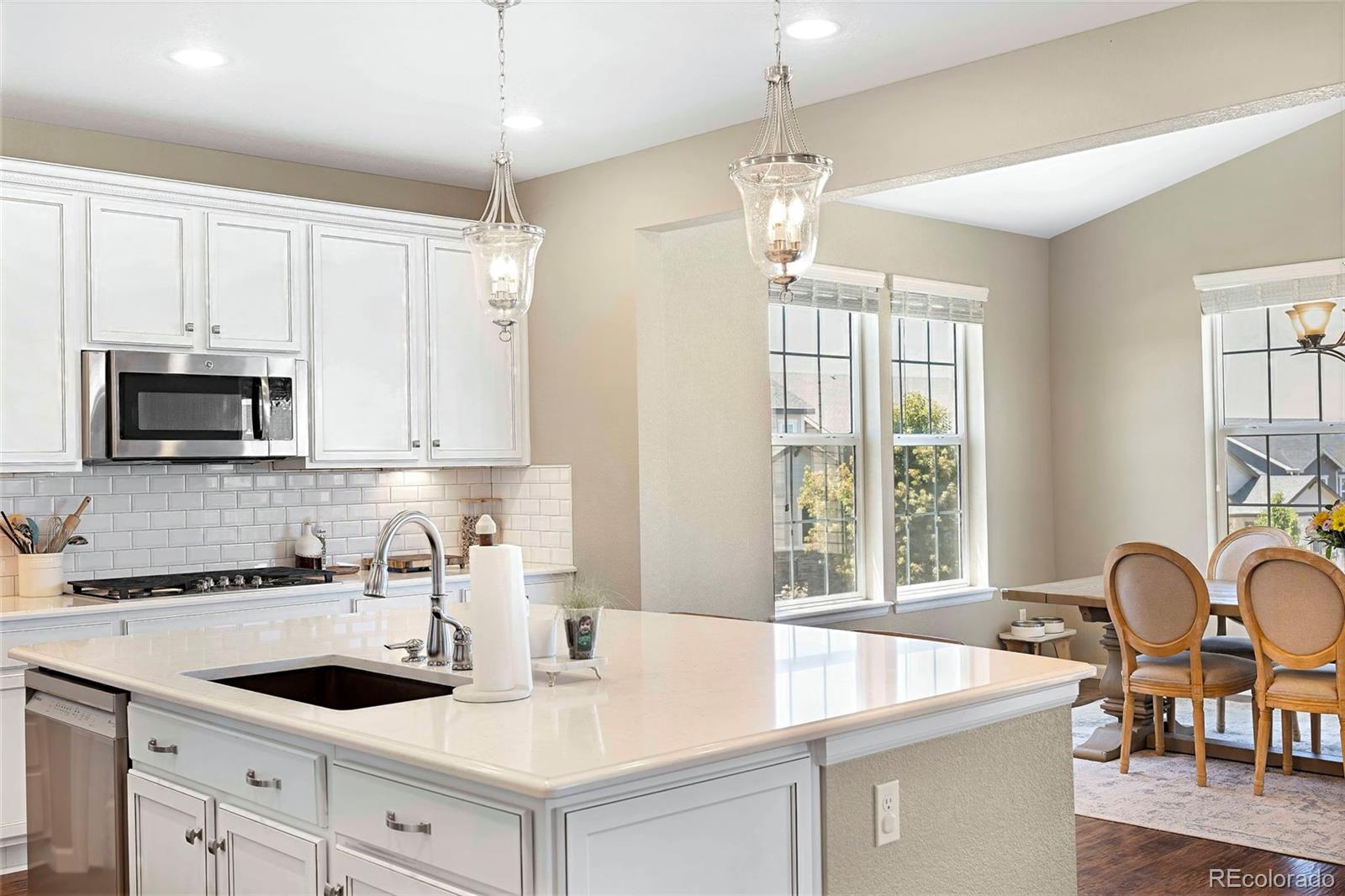 MLS Image #5 for 22891 e union circle,aurora, Colorado