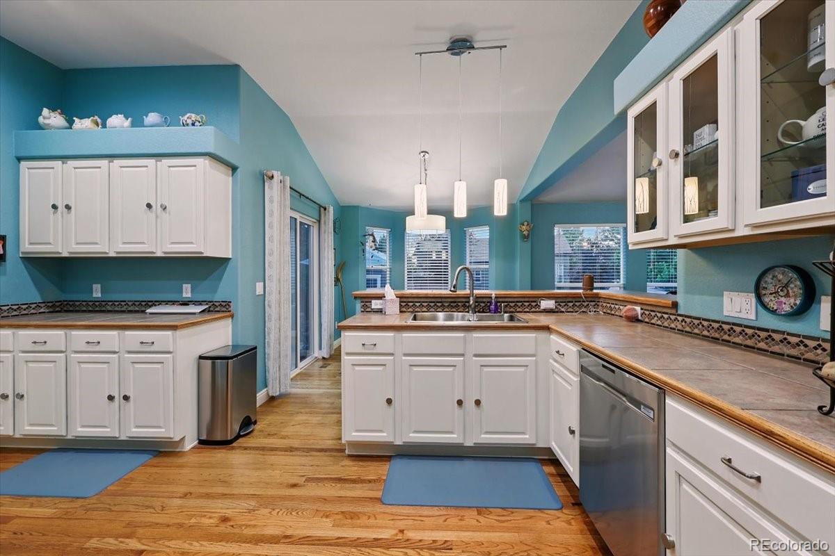 MLS Image #13 for 5584  calamity jane lane,colorado springs, Colorado