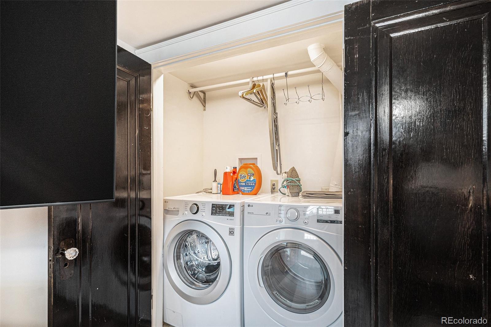 MLS Image #29 for 1423  dahlia street,denver, Colorado