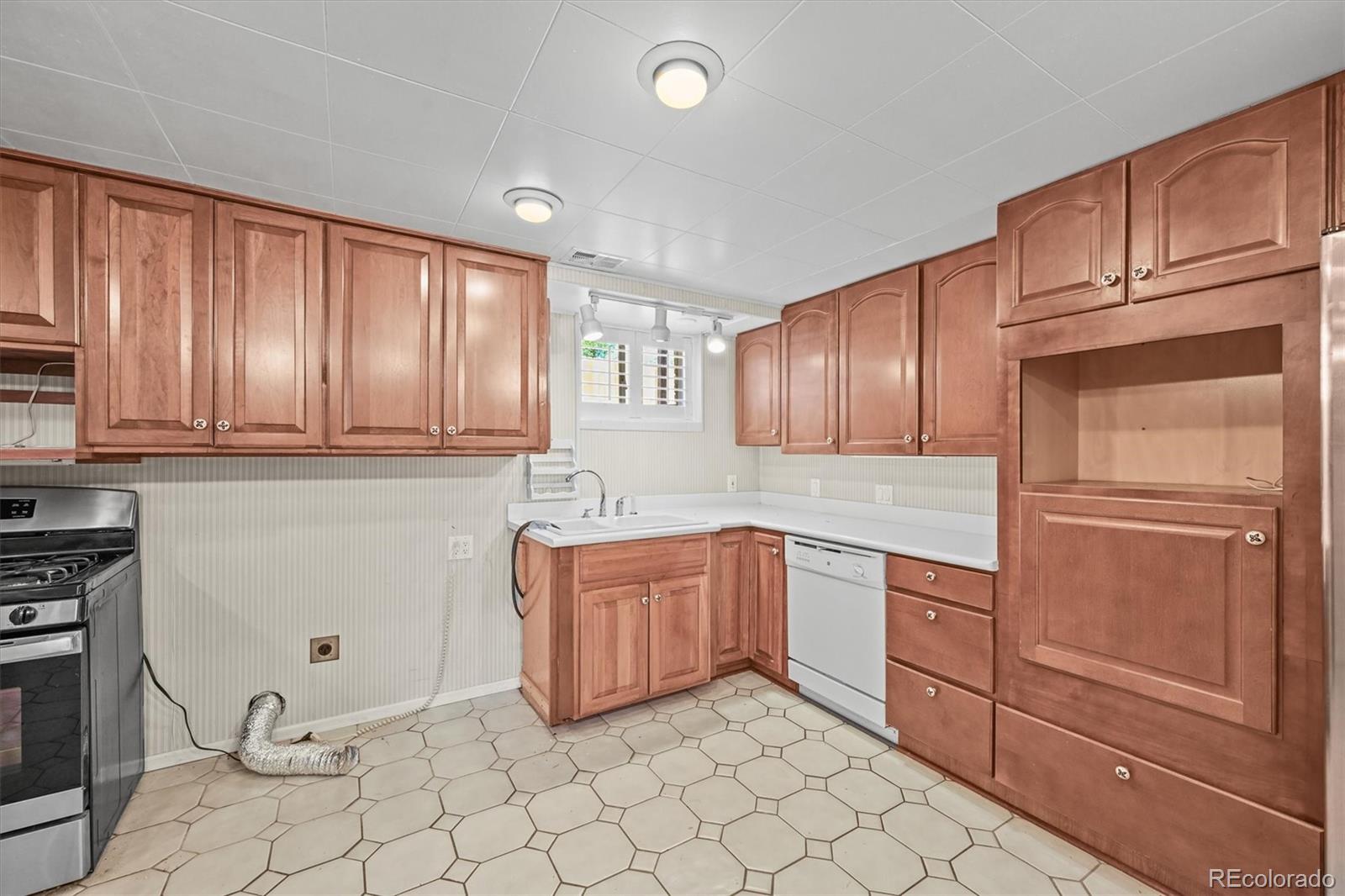 MLS Image #30 for 5703  field street,arvada, Colorado