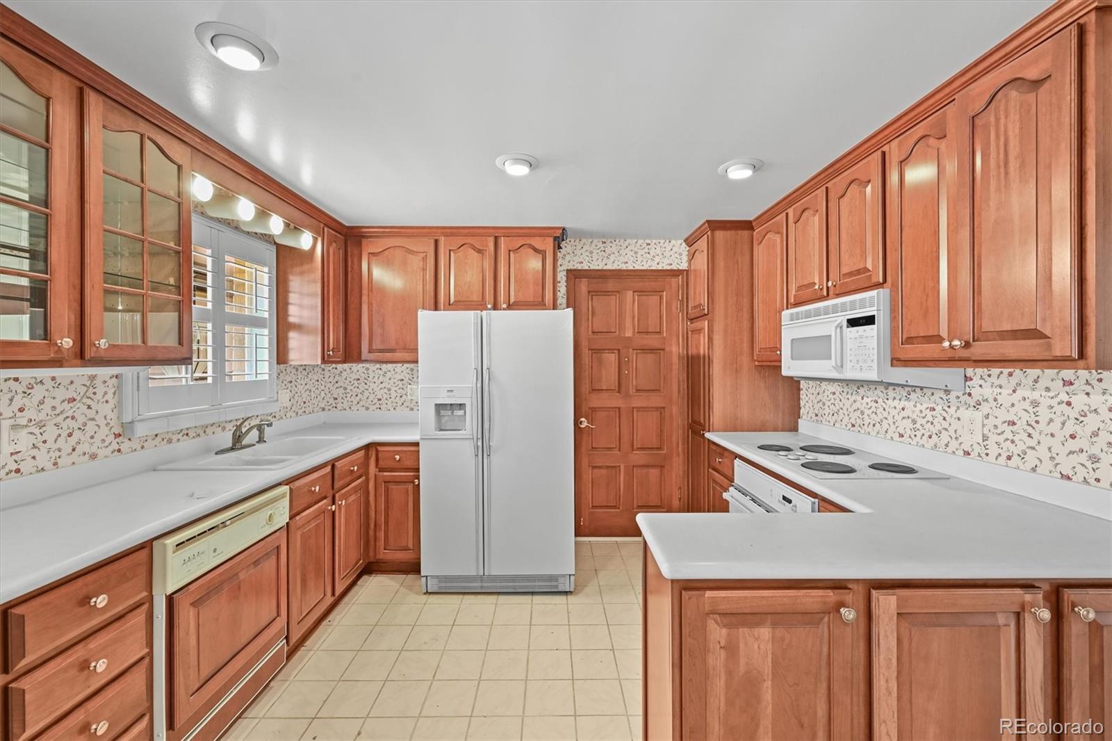 MLS Image #5 for 5703  field street,arvada, Colorado