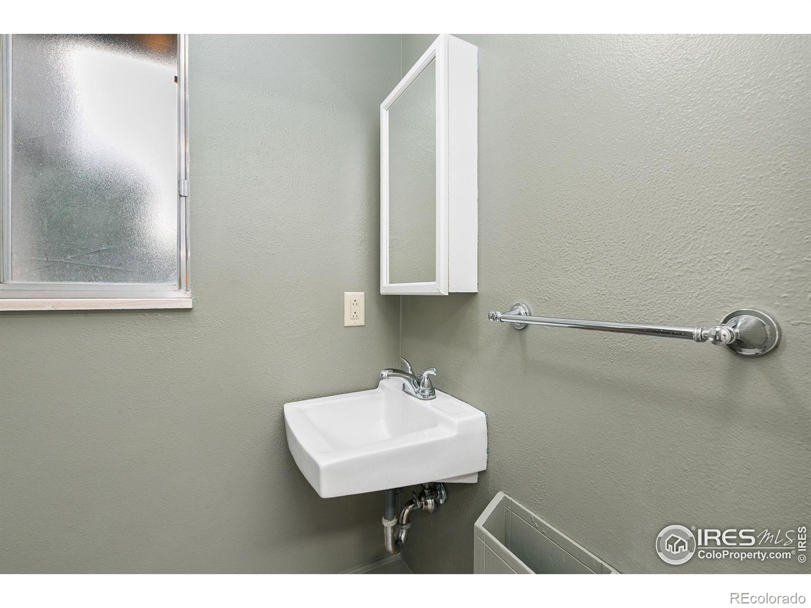 MLS Image #16 for 2828  redwing road,fort collins, Colorado