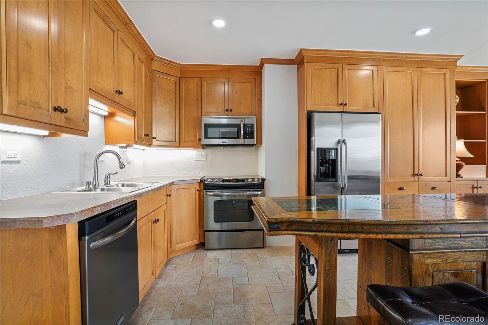 MLS Image #20 for 3100 e cherry creek south drive,denver, Colorado