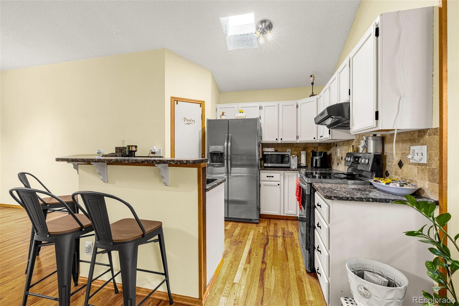 MLS Image #6 for 1115  greenbrier drive,colorado springs, Colorado