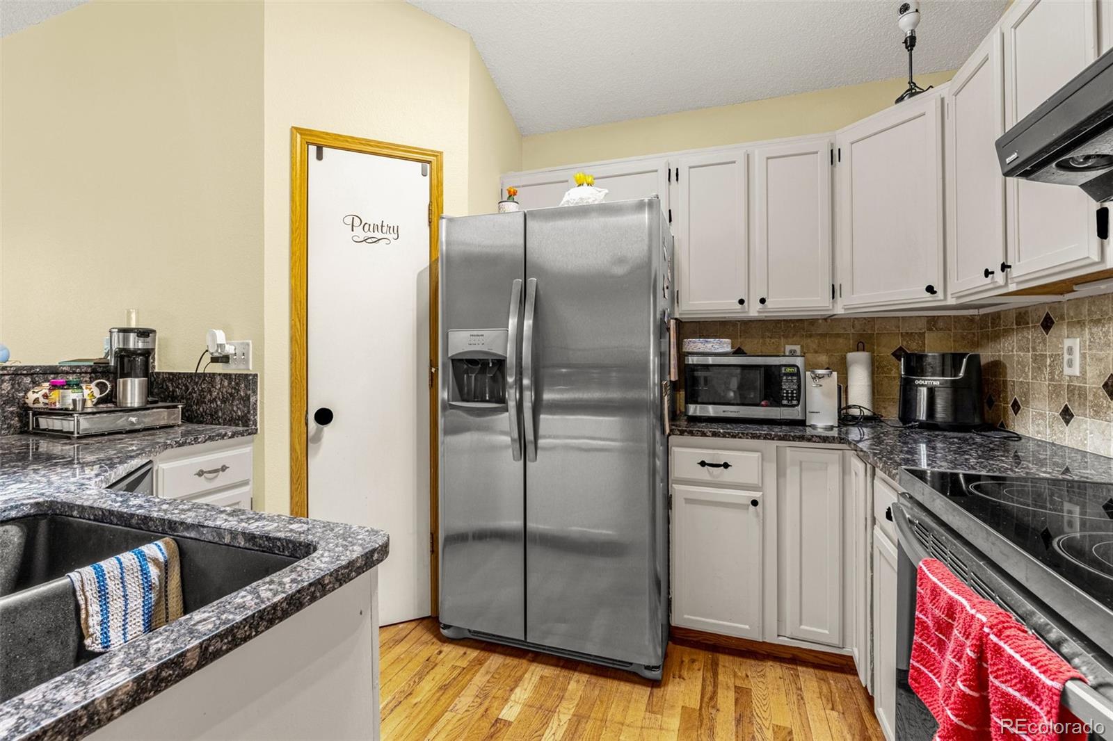 MLS Image #7 for 1115  greenbrier drive,colorado springs, Colorado