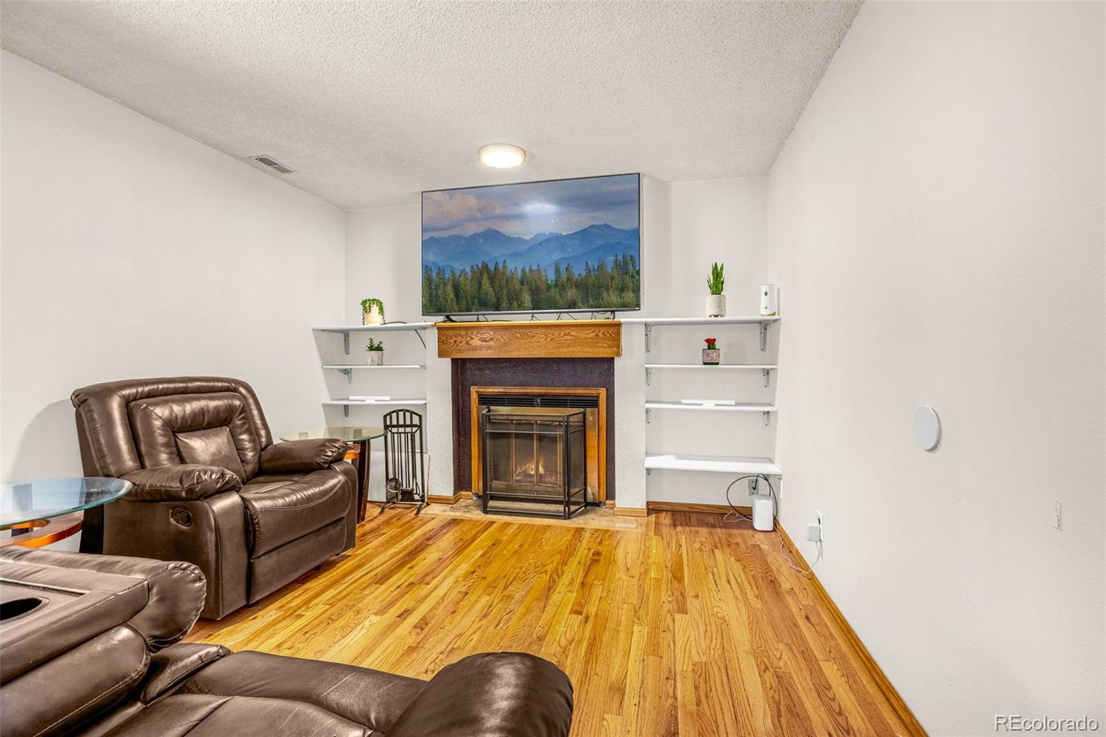 MLS Image #9 for 1115  greenbrier drive,colorado springs, Colorado