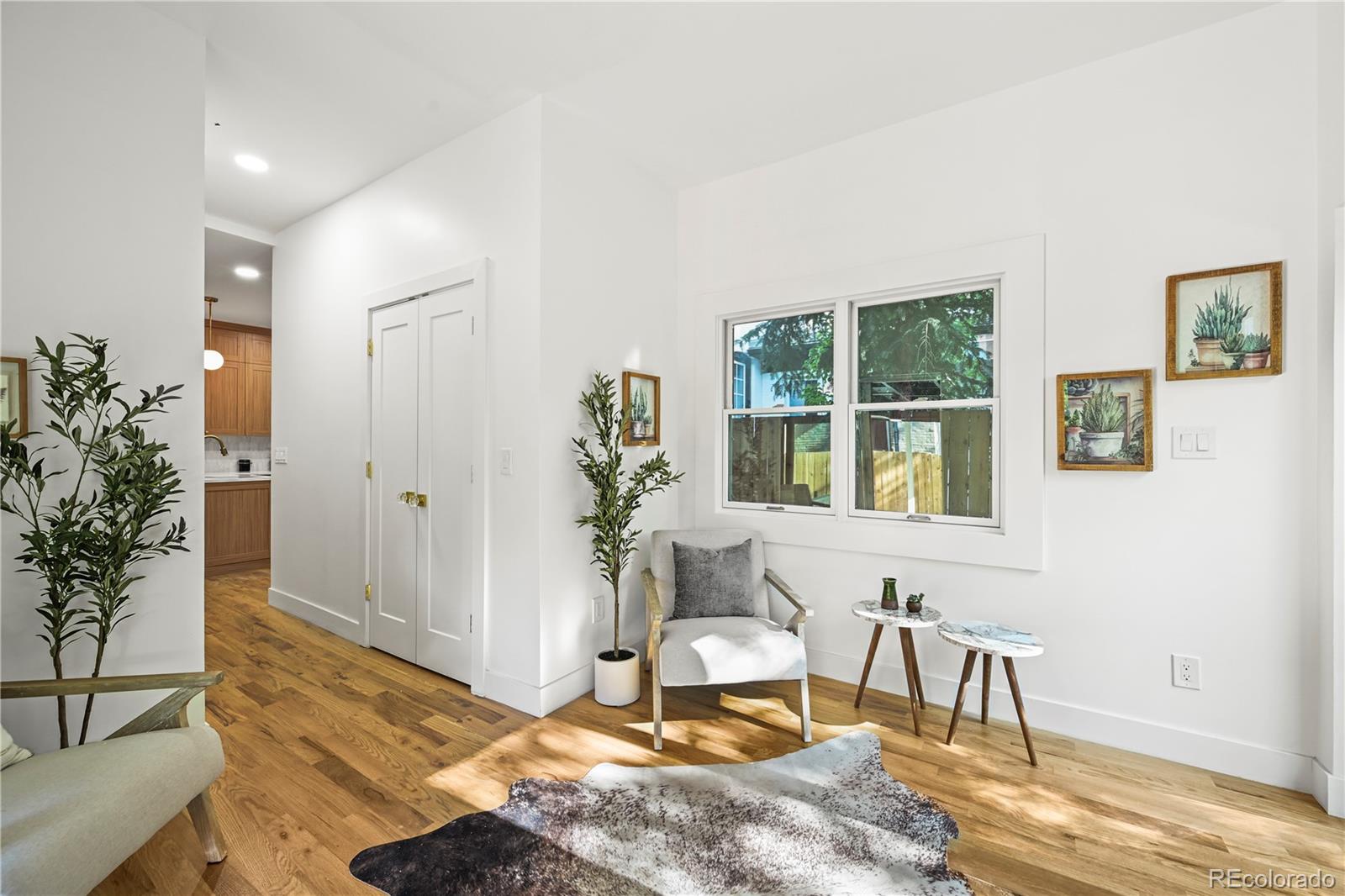 MLS Image #16 for 734 n downing street,denver, Colorado