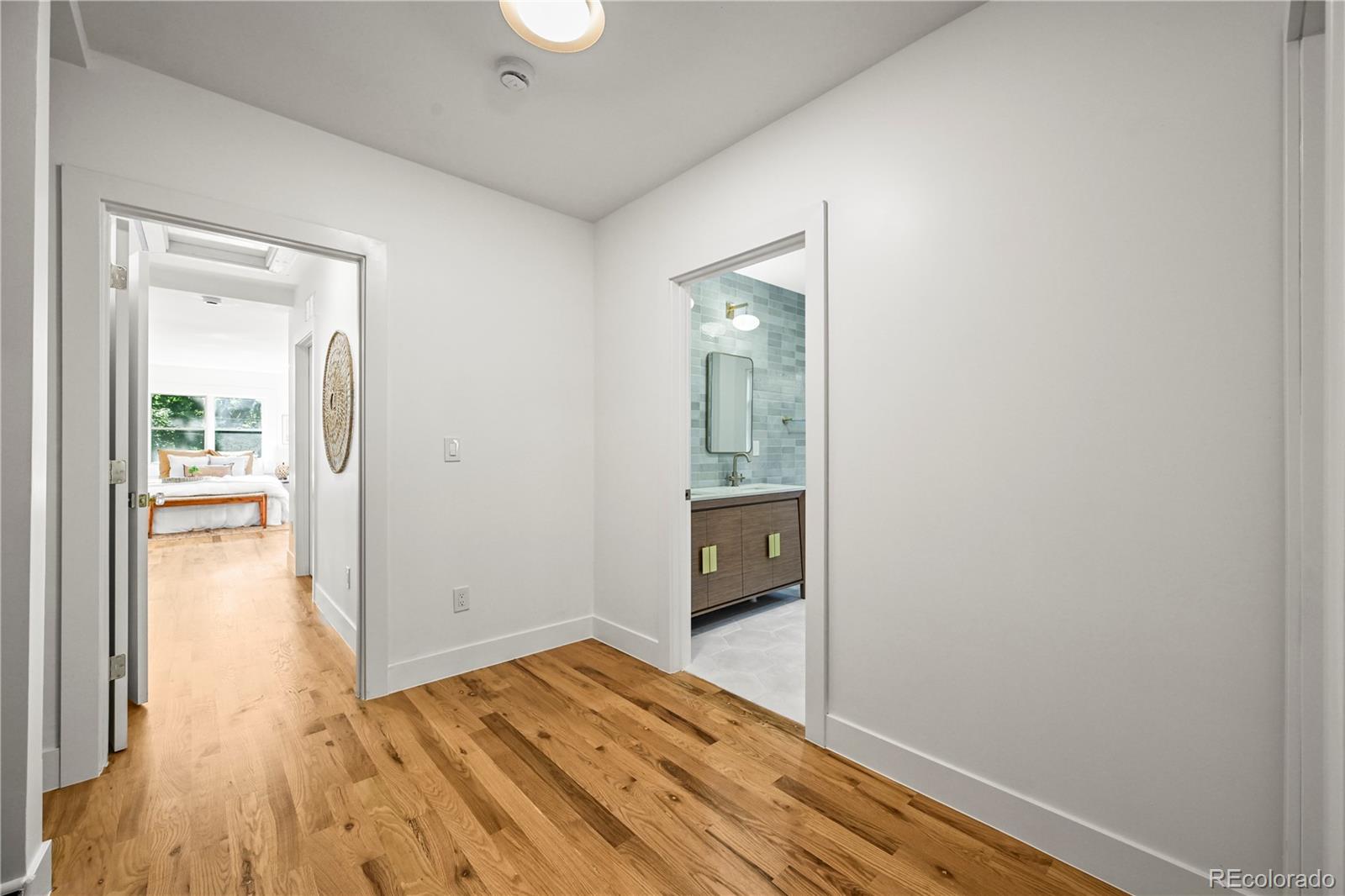 MLS Image #19 for 734 n downing street,denver, Colorado