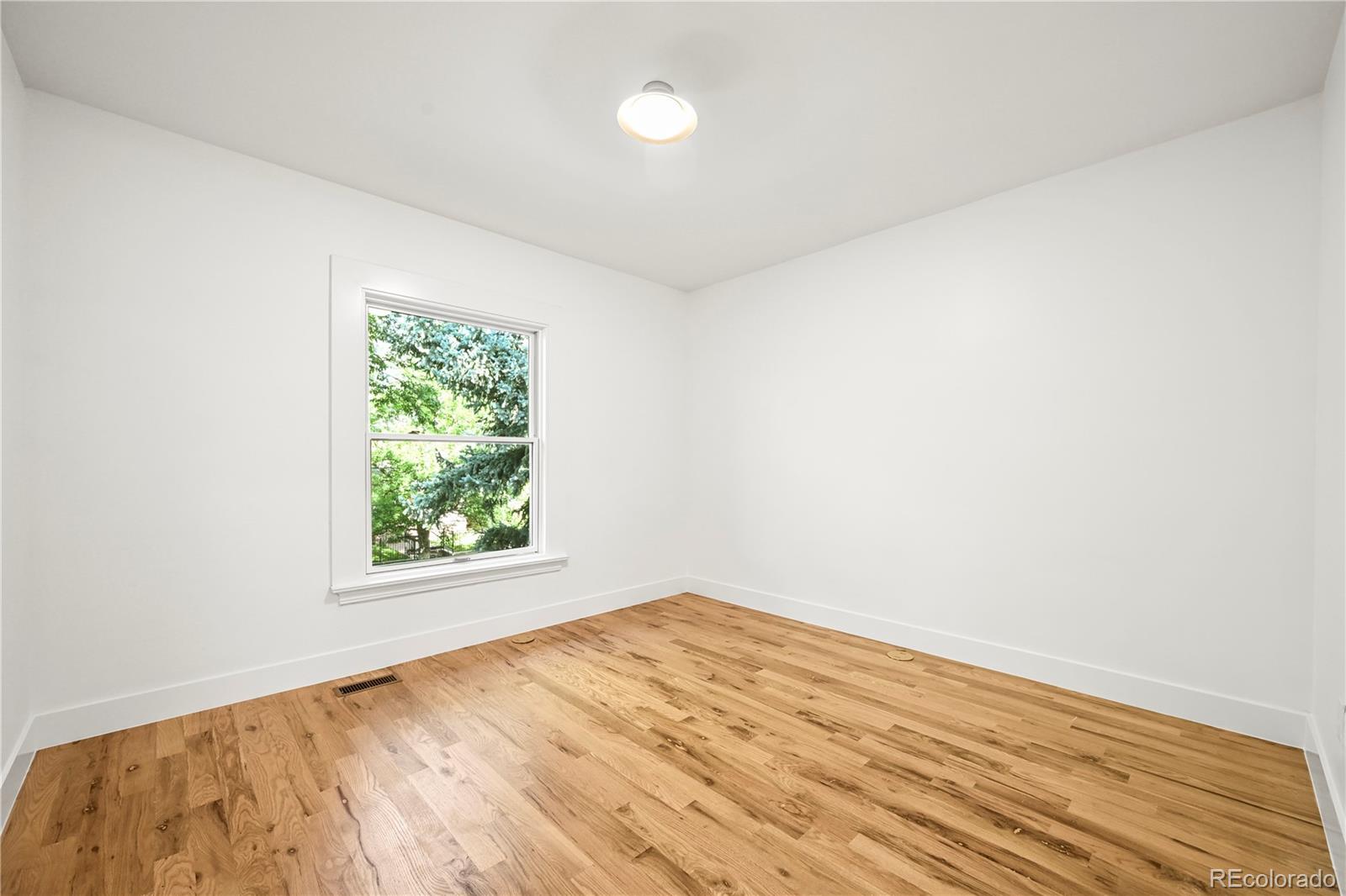 MLS Image #26 for 734 n downing street,denver, Colorado