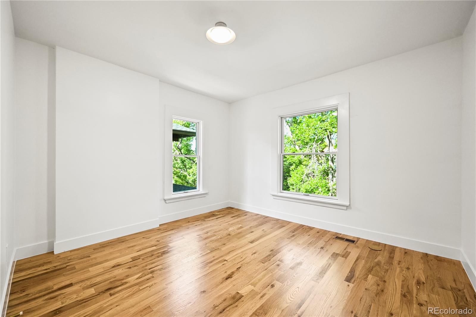 MLS Image #28 for 734 n downing street,denver, Colorado