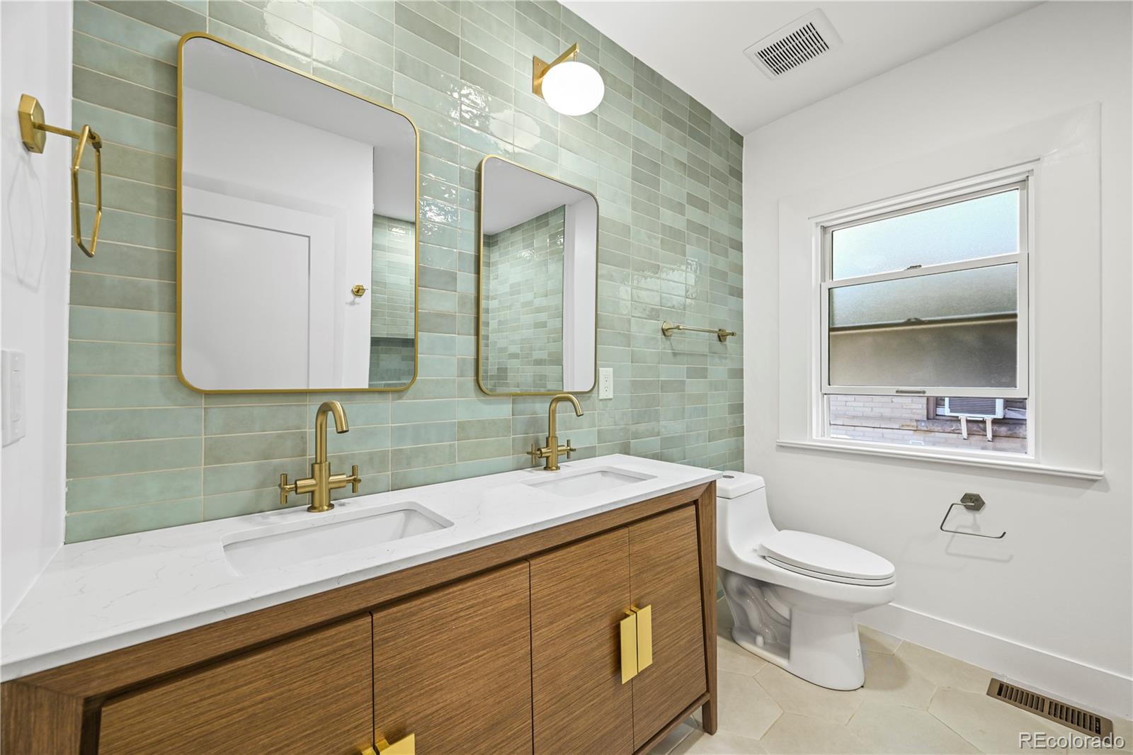 MLS Image #29 for 734 n downing street,denver, Colorado