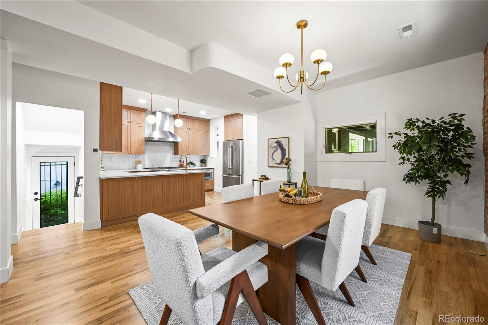 MLS Image #9 for 734 n downing street,denver, Colorado